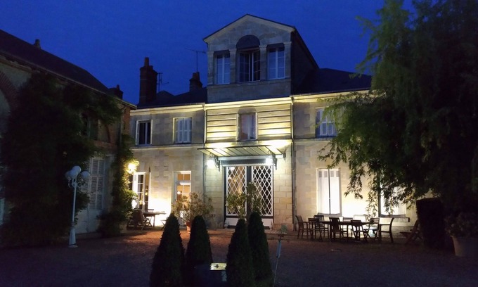 Vernou-sur-Brenne Maison | Chambres d'hôtes & SPA Les Perce Neige