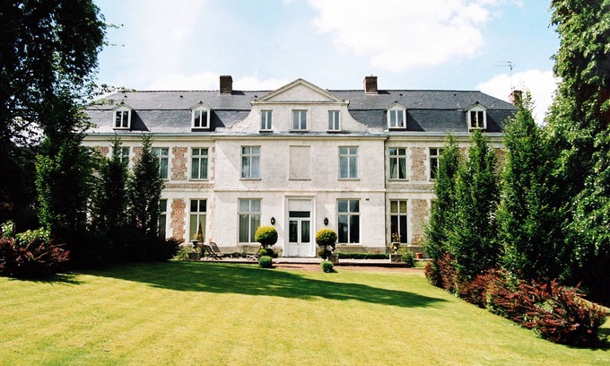 Lannoy Lit Et Petit-Déjeuner | Chambres d'Hôtes Château de Courcelette