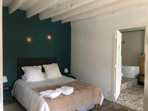 Les Ormes Lit Et Petit-Déjeuner | Chambres d'hôtes familiale La Vigenna
