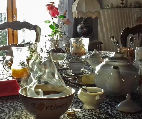 Villecheneve Lit Et Petit-Déjeuner | Chambres d'hôtes La Hulotte 69