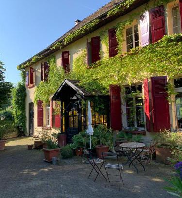 Ferrette Lit Et Petit-Déjeuner | Chambres d'Hôtes Le Felseneck