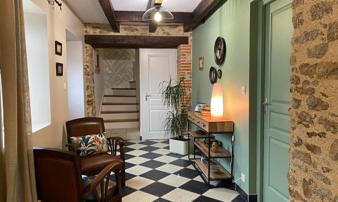 Beaurepaire Lit Et Petit-Déjeuner | Chambres d'Hôtes Les laitières