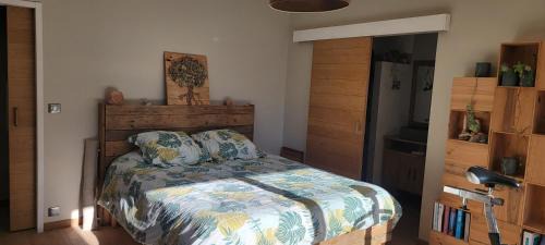 Cantaron Lit Et Petit-Déjeuner | Chambres d hôtes les Romarins