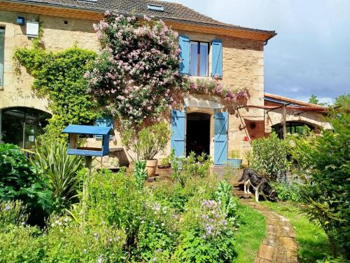 Saint-Bressou Lit Et Petit-Déjeuner | Chambres d'hôtes Par Hasard