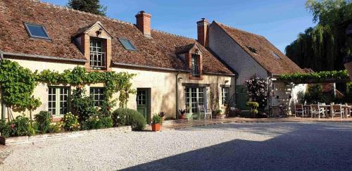 Germigny-des-Pres Lit Et Petit-Déjeuner | Chambres et Table d'hôtes Cerviña