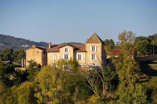 Manglieu Maison | Chambres et tables d' hôtes
