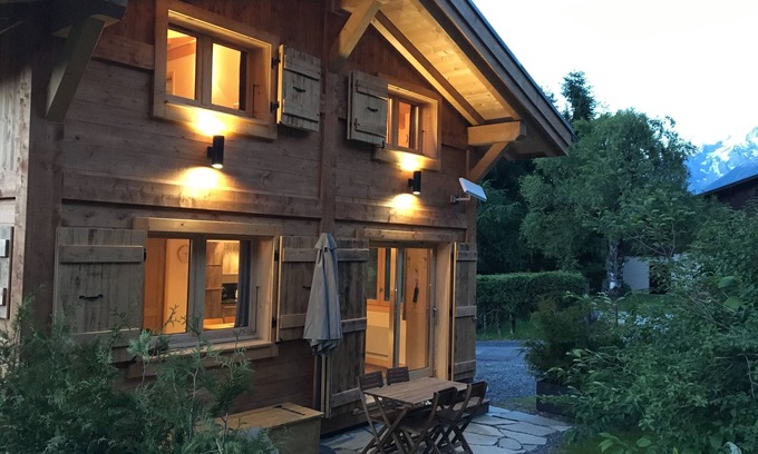 Les Houches Chalet De Ski | Vallée de Chamonix chalet Granit récent et cosy