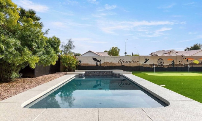 Chandler Maison | Chandler Escape w/ Pool Heat, Golf & Kid-Friendly