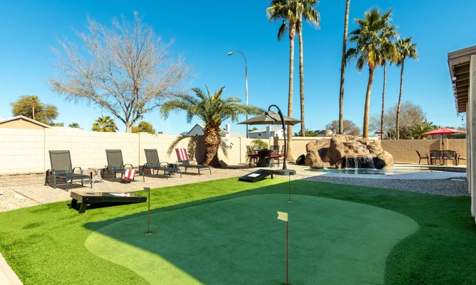 Provinces Master Community Maison | Chandler Family Home with Waterslide, Mini Golf
