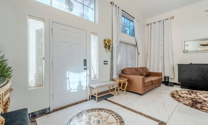 Carino Estates Maison | Chandler House Free Heated Pool/Spa/Game Room/Golf