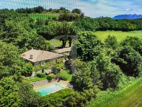 Roynac Maison | Chant D'Etoiles