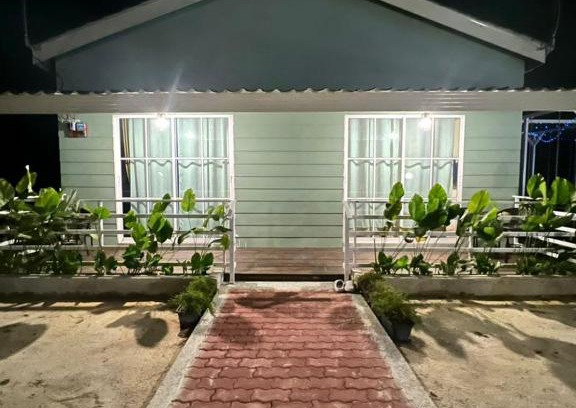 Penyabong Chalet De Ski | Chantara Cottage