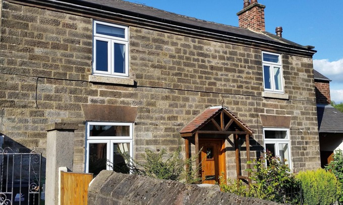 Belper Cottage | Cottage de caractère (18c) en bordure du Belper historique