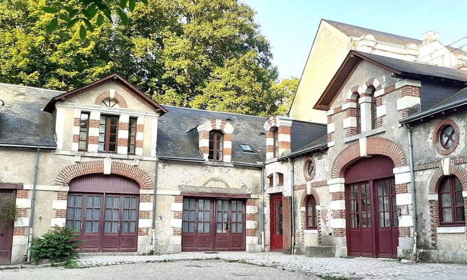 Saint-Gervais-la-Foret Cottage | Gîte de caractère (15 personnes) près de Blois