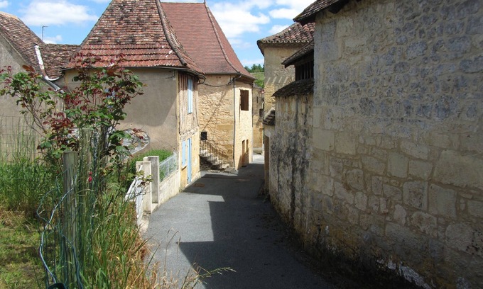 Lanquais Cottage | Maison de caractère du Périgord à 5 minutes du château de Lanquais.