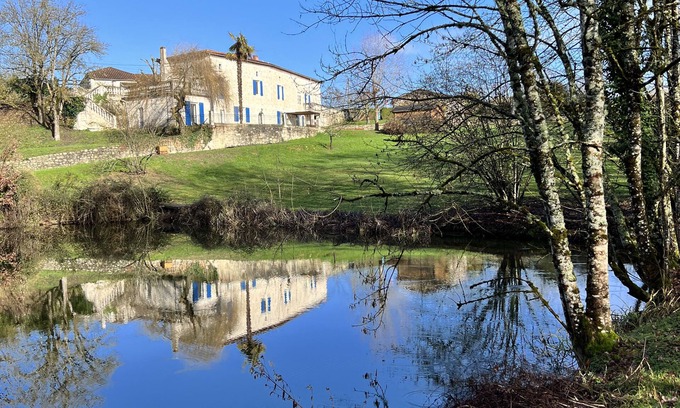 Sauvagnas Maison | Propriété de caractère avec grande piscine