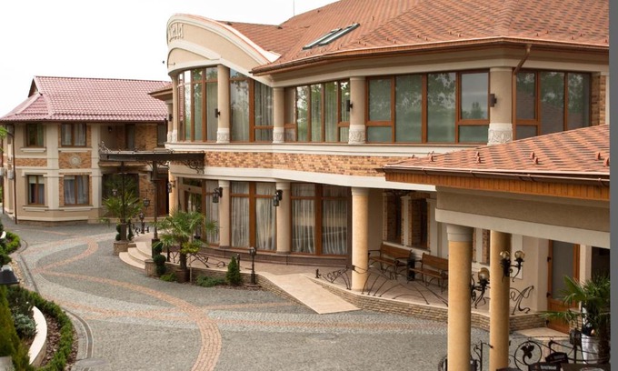 Storozhnytsya Hôtel | Charda Hotel