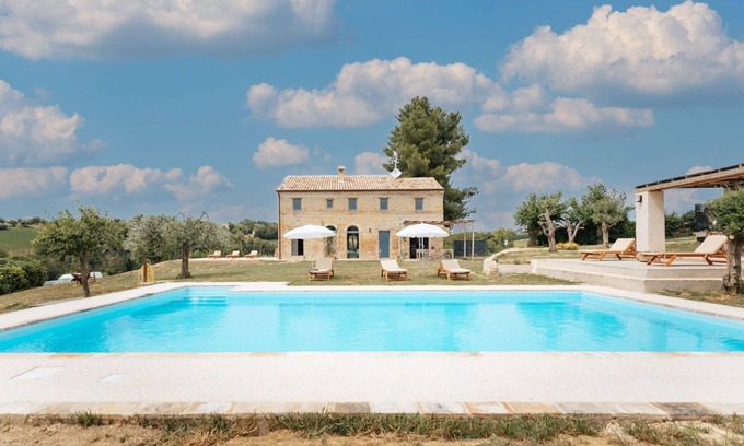 Macerata Maison | Charm and well-being in a rural setting. Dedicated to all those who seek comfort and style but love