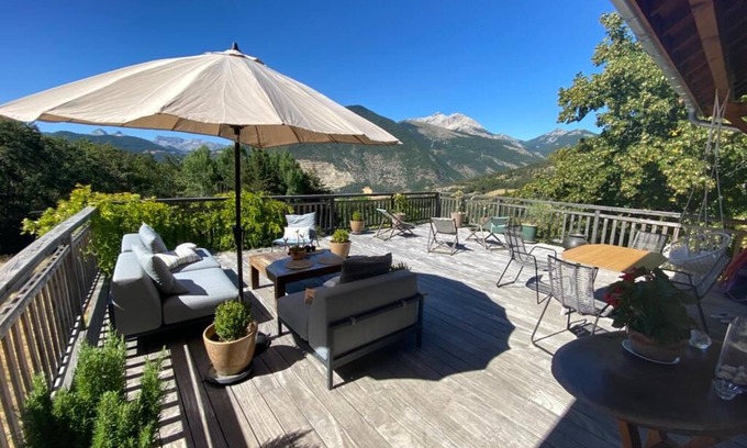 Furmeyer Chalet De Ski | Charme, luxe et nature entre provence et montagnes