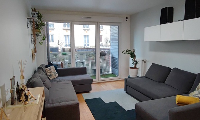 Le Pre-Saint-Gervais Appartement | Charmant Appartement au Pré