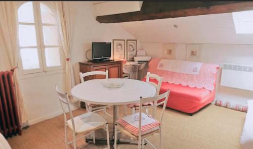 Amelie-les-Bains-Palalda Appartement | Charmant Studio à Amélie Les Bains (AB Studio)