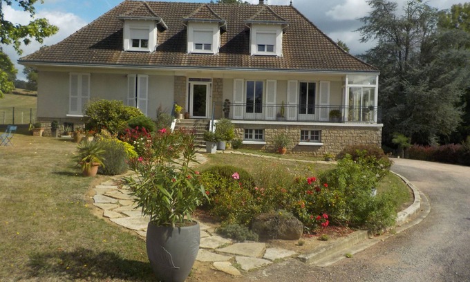 Saint-Brice-sur-Vienne Appartement | Charmant Appartement Dans Maison DE Caractere