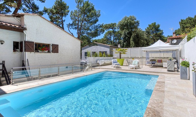Saint-Georges-de-Didonne Maison | Charmante Maison avec piscine