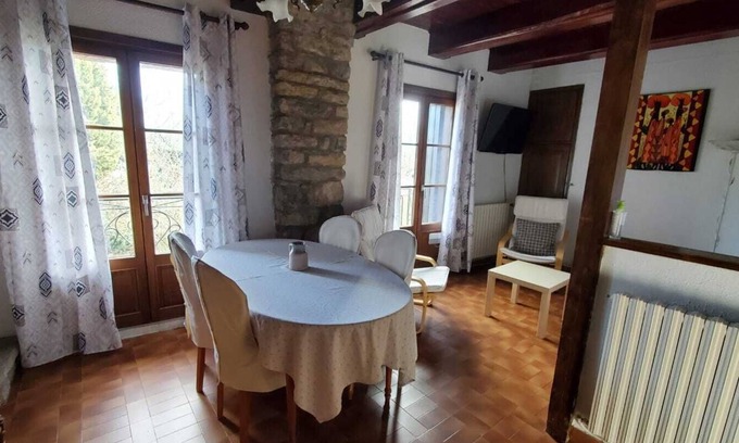 Le Caylar Appartement | Charmant gîte au coeur du Caylar