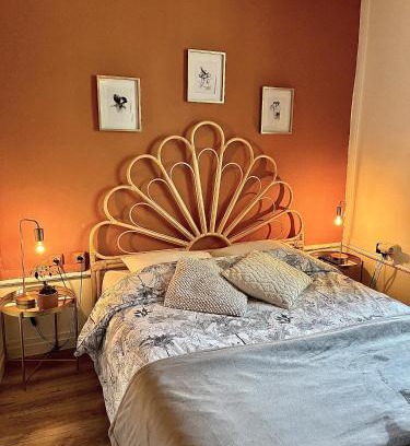 Saint-Claude Appartement | Charmant logement & terrasse au centre historique