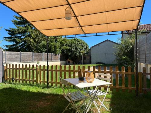 Miribel Appartement | Charmant studio à 10 min de Lyon