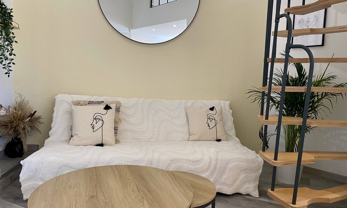 Secteur 1 Appartement | Charmant studio, à la gare de Grenoble avec mezzanine