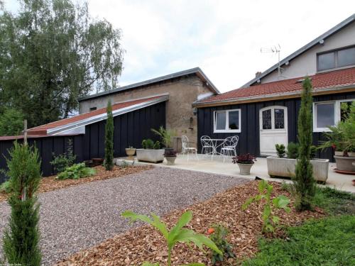 Mersuay Maison | Charmant Studio avec Jardin et Terrasses, Environnement Calme et Historique - FR-1-583-383