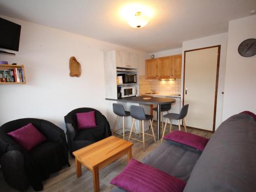 Les Saisies Appartement | Charmant studio cabine avec balcon et garage à Hauteluce - FR-1-293-139