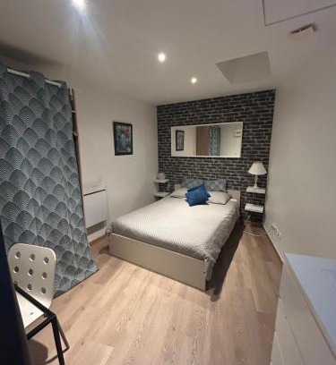 Orsay Appartement | Charmant studio pour 2 personnes à Orsay