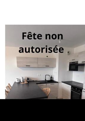 Maurepas Appartement | Charmant T2 avec parking privé