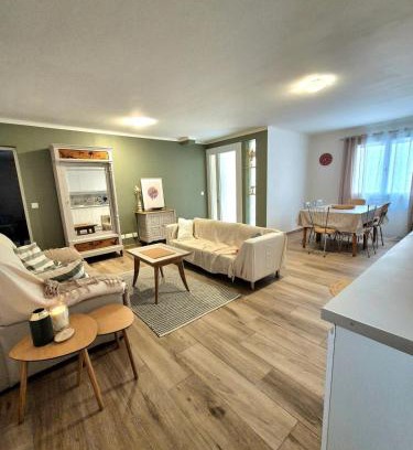 Saint-Hippolyte Appartement | Charmant T4 proche mer