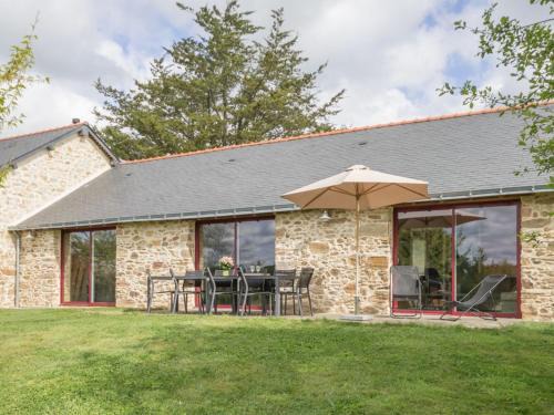 Nort-sur-Erdre Maison | Charmante Grange Rénovée avec Terrasse Privative, Proche de Nantes et du Canal - FR-1-306-905
