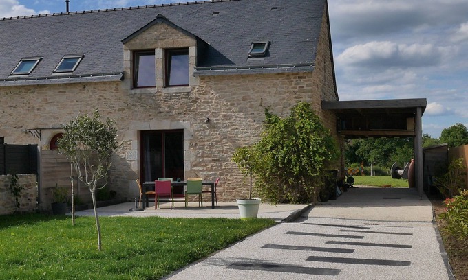 Surzur Maison | Charmante Longére