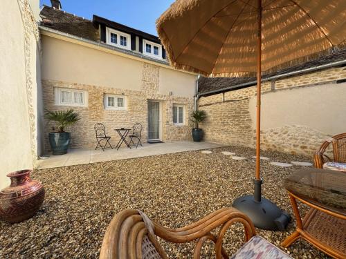 Pacy-sur-Eure Maison | Charmante Maison avec Jardin Privé - PACY SUR EURE