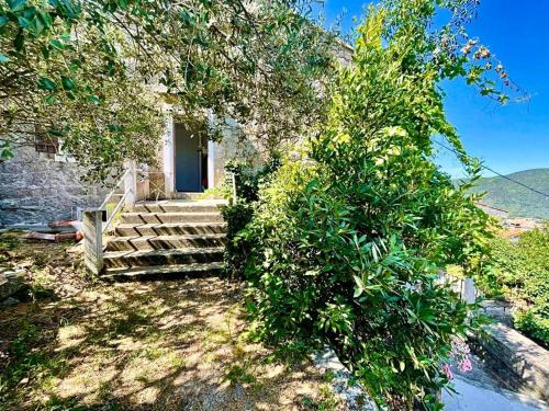 Sartene Maison | Charmante maison avec vue Idéale pour 4 personnes