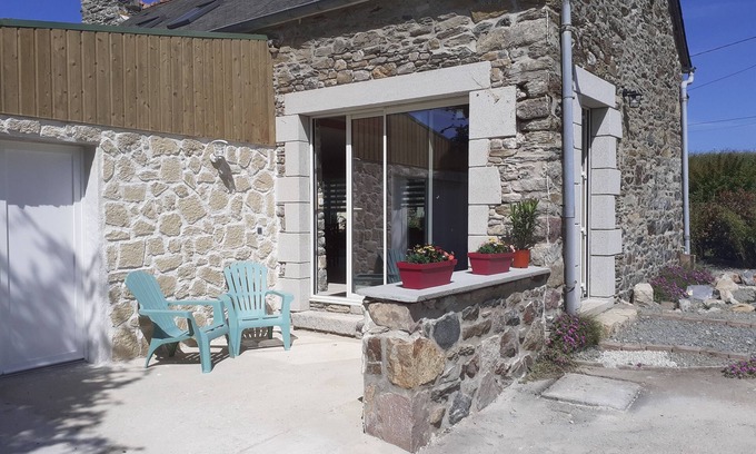 Pleboulle Maison | charmante maison coté campagne proche mer et commerces