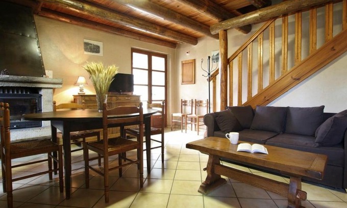 Ceaux-d'Allegre Maison | Charmante maison en pierres avec terrasse, proche cité médiévale, nature et lac - FR-1-582-19