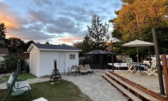 Terrebonne Maison | Charmante Maison Fraîchement Rénovée 3 Chambres 2 Salles de Bain Nouveau
