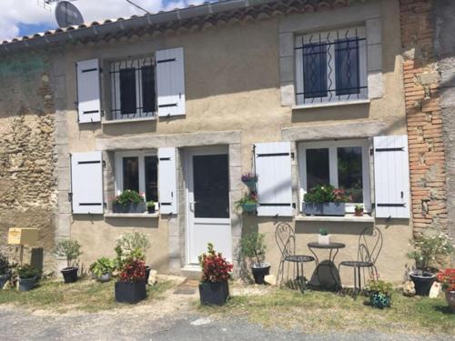 Castres Appartement | Charmante Maison l Jardin l Clim