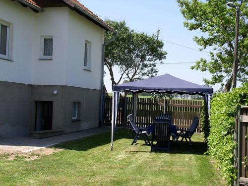 Kroepelin Appartement | Charmantes Apartment in Jennewitz, in Ostseenähe