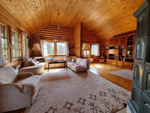 Bad Großpertholz Chalet De Ski | Charmantes Ferienhaus am Waldrand