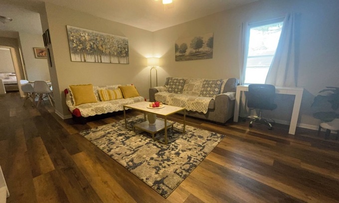Valdosta Appartement | Charming 1-bedroom 2 Queen Bed,1 sofa bed Apartment in Valdosta!