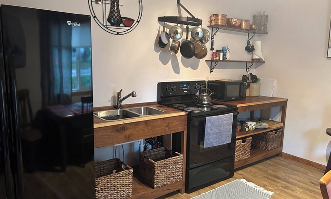 La Crosse Appartement | Charming 1-bedroom apartment on the Mississippi backwaters. Close to everything.