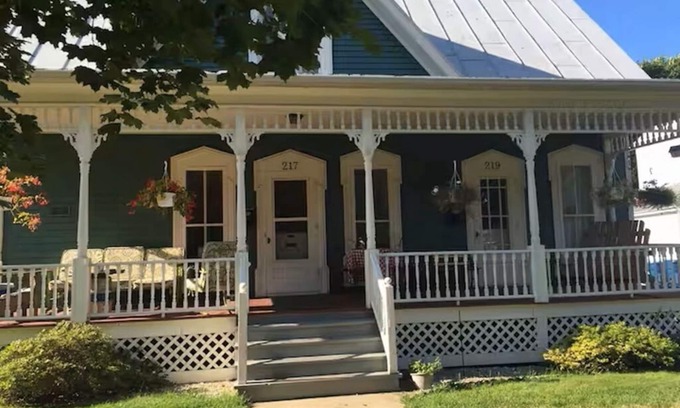 Allegan Appartement | Charming 1-bedroom apartment with WiFi, AC in peaceful Allegan