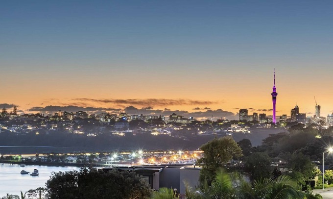Orakei Maison | Charming 1-Bedroom Home in Prestigious Orakei